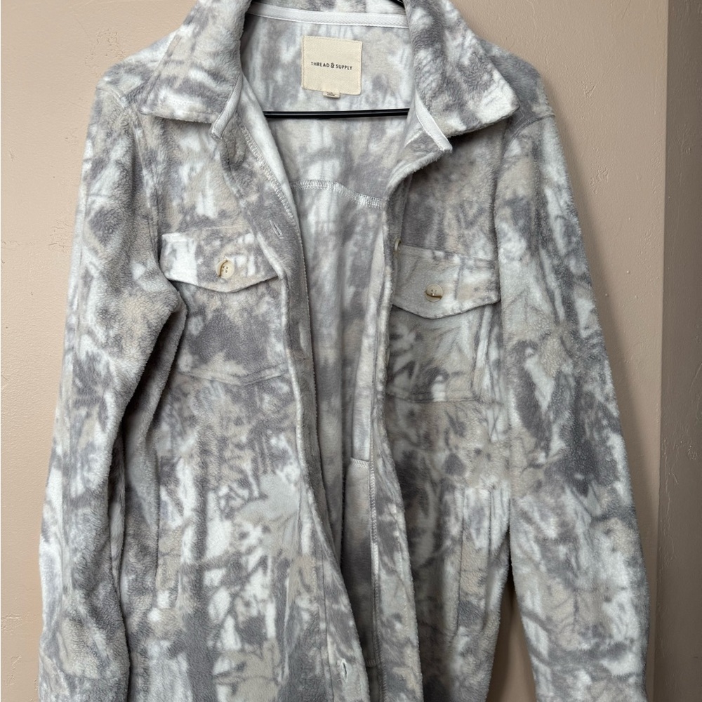 Women's Camo Fleece Jacket